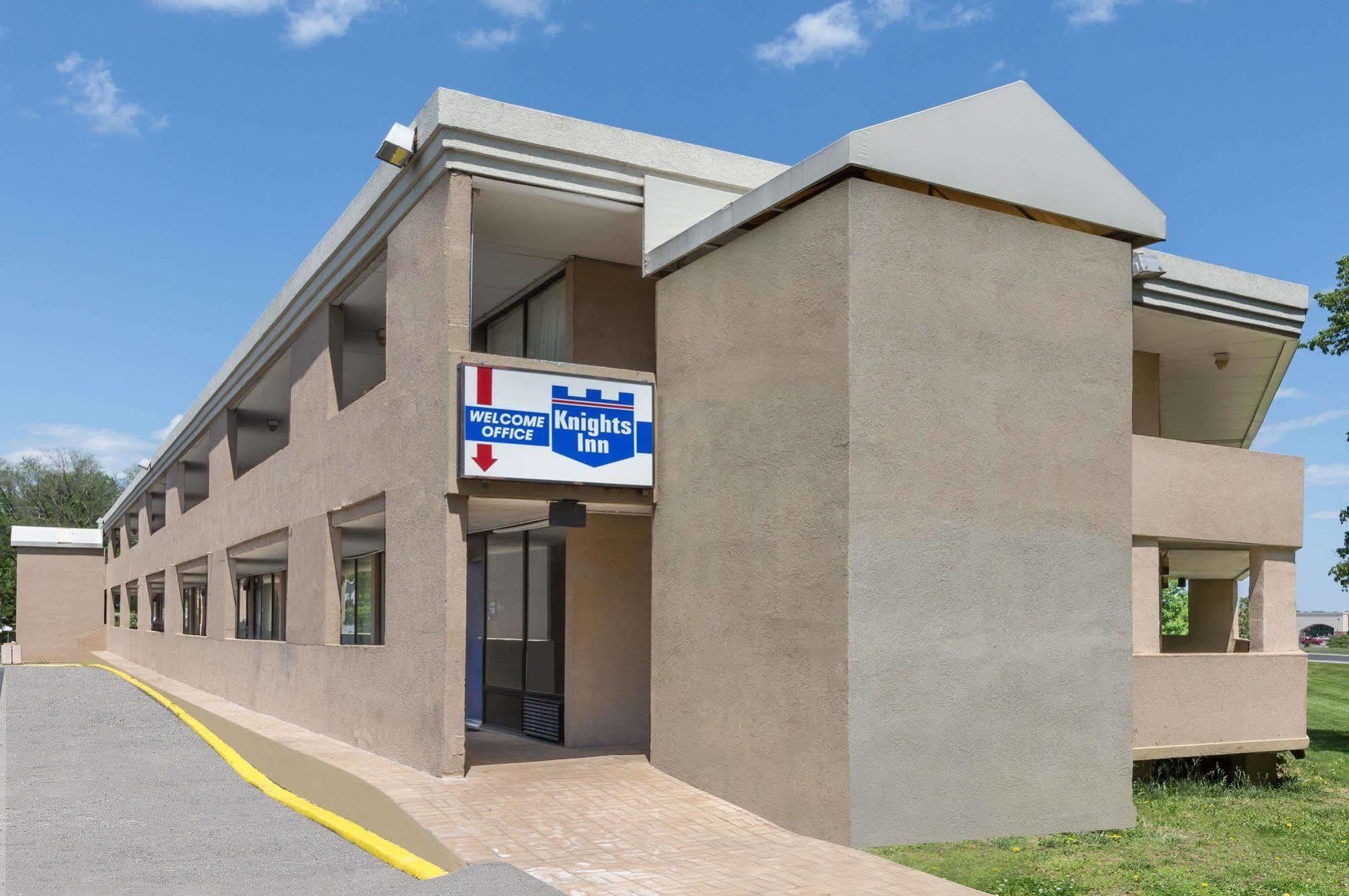 Knights Inn Overland Park Mission Екстер'єр фото