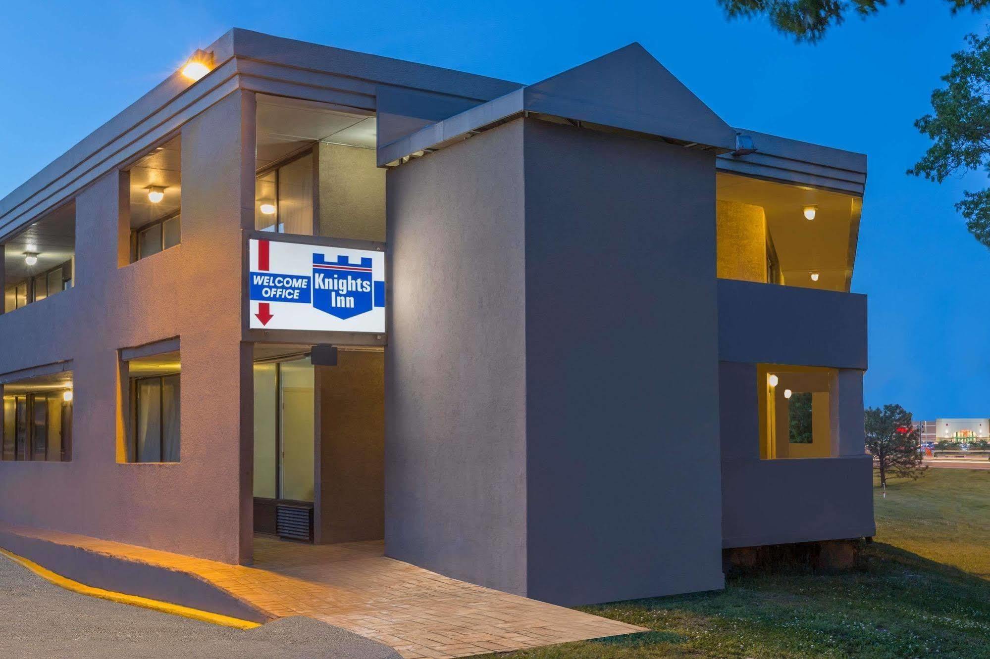 Knights Inn Overland Park Mission Екстер'єр фото